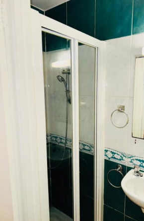 The Bliss 9 Home Stay, Self check in with smart lock, Non Smoking Home in and out